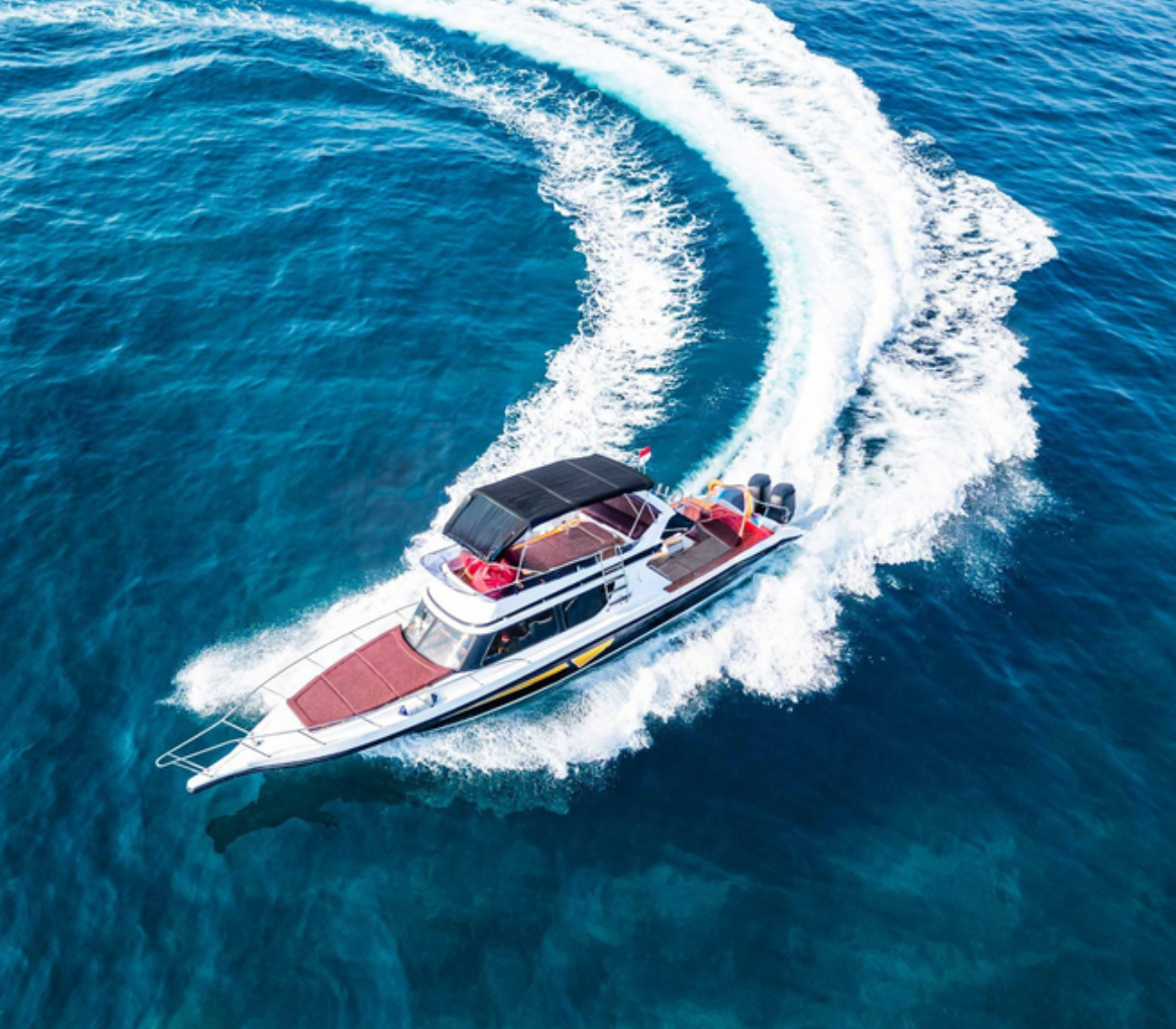 HALF DAY NUSA DUA AREA-Q12 YACHT (10-15 PERSON)